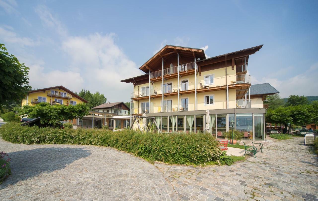 Hotel Stadler Am Attersee Unterach am Attersee Exterior photo